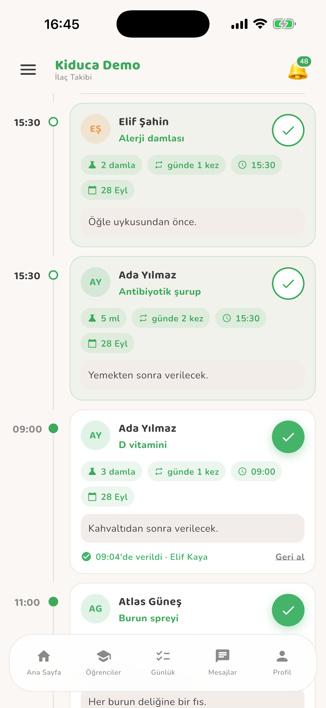 Öğretmenin saatli ilaç listesi — Kiduca uygulaması