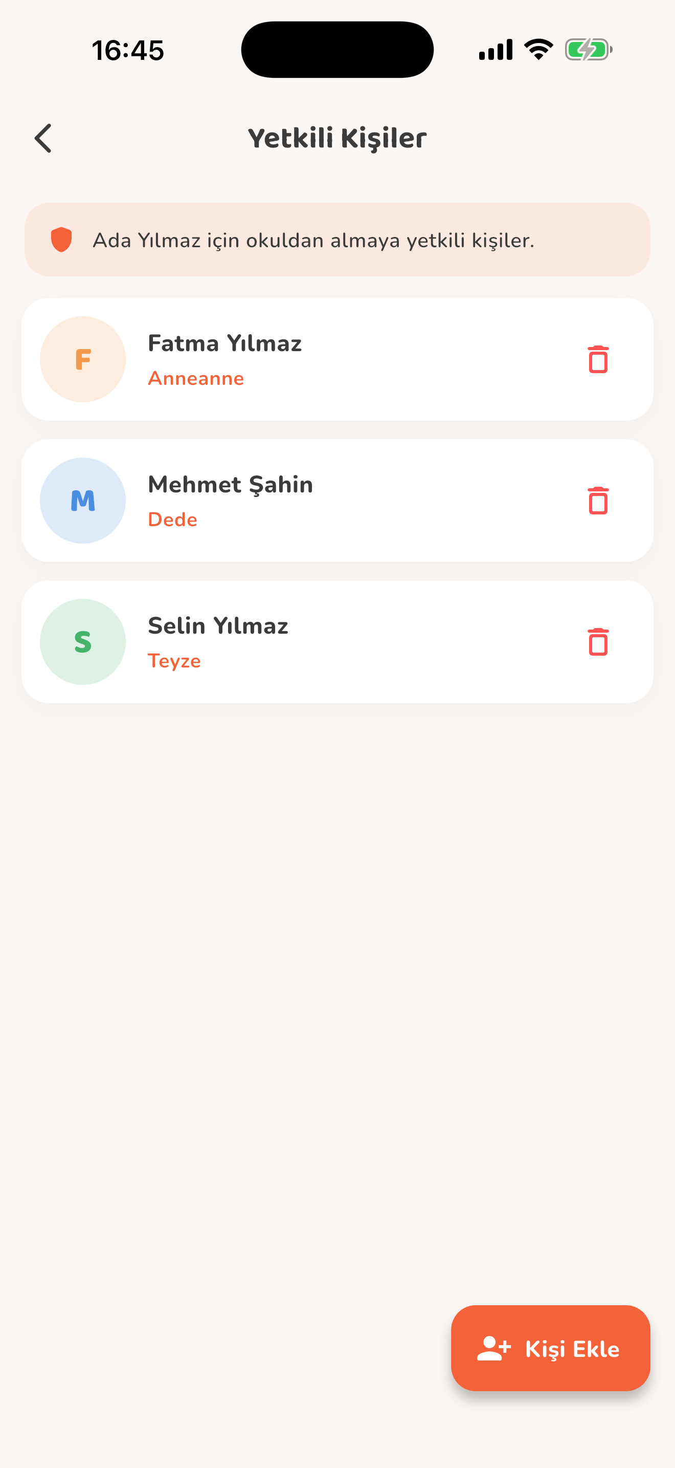 Çocuğu almaya yetkili kişiler — Kiduca uygulaması